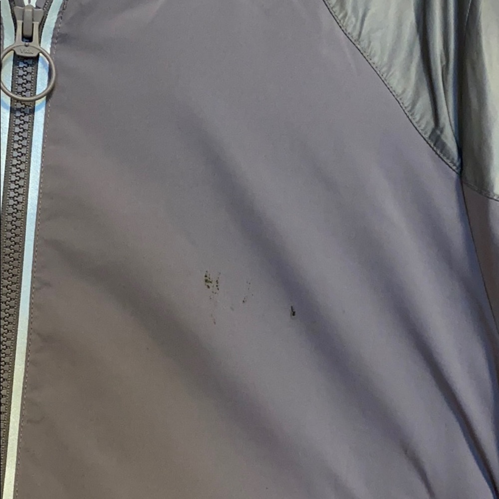 UNDER ARMOR WATERPROOF JACKET - Picture 3 of 5